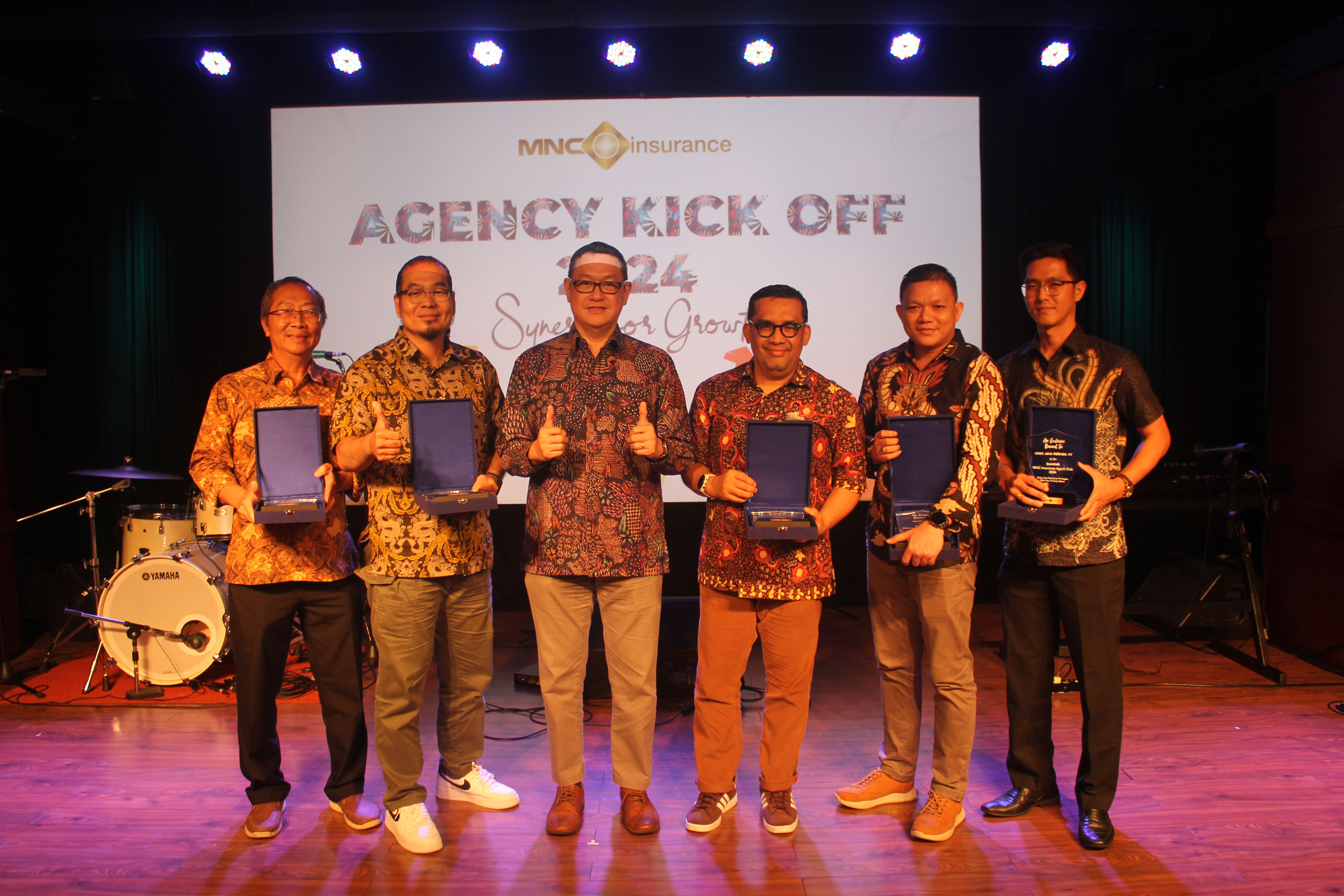 MNC Insurance menggelar acara AGENCY KICK OFF 2024